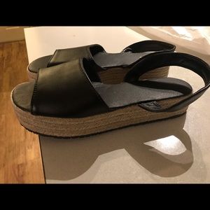 Black platform sandals